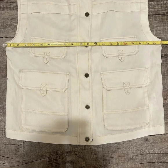 Anthropologie - Silky Utility Vest - Ivory - Size Small - Gently Used!! - Picture 14 of 15